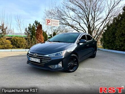 Хендай Элантра 2020 в Кропивницком (Кировограде) на Automoto.ua Серый Хендай Элантра, объемом двигателя 2 л и пробегом 78 тыс. км за 16500 $, фото 1 на Automoto.ua