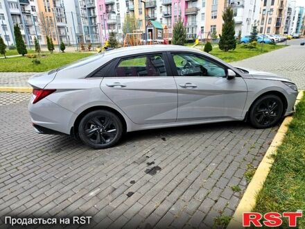 Сірий Хендай Елантра, об'ємом двигуна 1.6 л та пробігом 33 тис. км за 18999 $, фото 1 на Automoto.ua