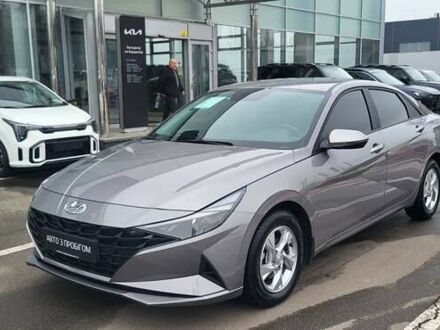 Сірий Хендай Елантра, об'ємом двигуна 1.59 л та пробігом 32 тис. км за 18417 $, фото 1 на Automoto.ua