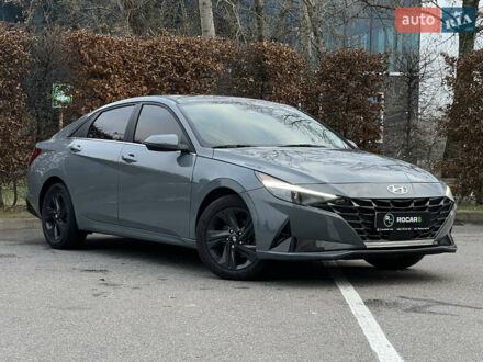 Серый Хендай Элантра, объемом двигателя 1.58 л и пробегом 65 тыс. км за 18999 $, фото 1 на Automoto.ua