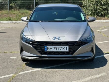 Серый Хендай Элантра, объемом двигателя 1.6 л и пробегом 53 тыс. км за 20000 $, фото 1 на Automoto.ua