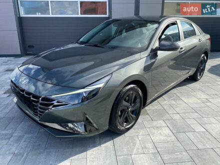 Серый Хендай Элантра, объемом двигателя 1.59 л и пробегом 87 тыс. км за 20000 $, фото 1 на Automoto.ua