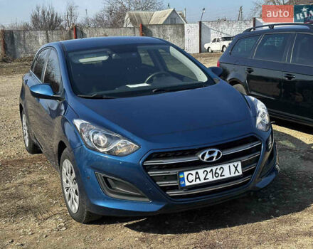 Синий Хендай Элантра, объемом двигателя 2 л и пробегом 86 тыс. км за 11500 $, фото 2 на Automoto.ua