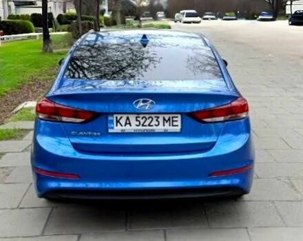 Синий Хендай Элантра, объемом двигателя 2 л и пробегом 190 тыс. км за 10700 $, фото 2 на Automoto.ua