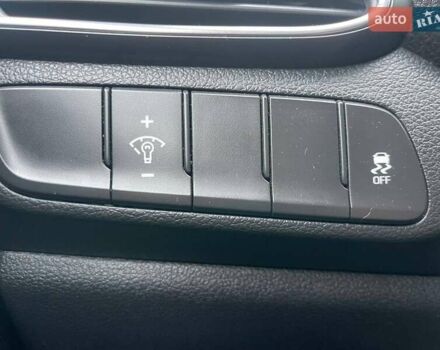 Синий Хендай Элантра, объемом двигателя 2 л и пробегом 135 тыс. км за 12990 $, фото 16 на Automoto.ua