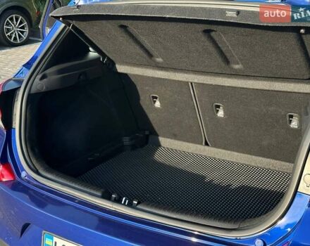 Синий Хендай Элантра, объемом двигателя 2 л и пробегом 130 тыс. км за 13000 $, фото 6 на Automoto.ua