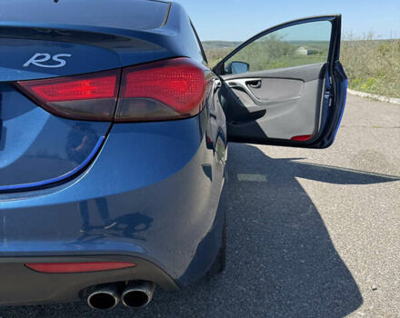 Синій Хендай Елантра, об'ємом двигуна 2 л та пробігом 126 тис. км за 8000 $, фото 5 на Automoto.ua