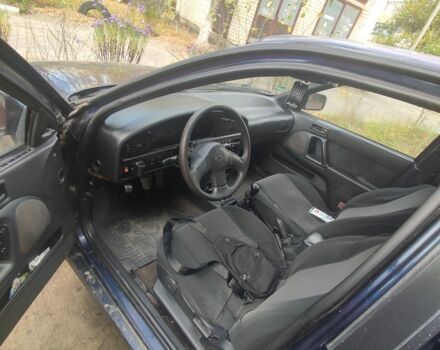 Синий Хендай Элантра, объемом двигателя 0 л и пробегом 240 тыс. км за 1450 $, фото 7 на Automoto.ua