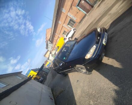 Синий Хендай Элантра, объемом двигателя 0 л и пробегом 240 тыс. км за 1450 $, фото 5 на Automoto.ua