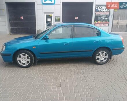 Синий Хендай Элантра, объемом двигателя 1.6 л и пробегом 320 тыс. км за 2800 $, фото 4 на Automoto.ua