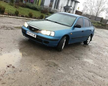 Синий Хендай Элантра, объемом двигателя 2 л и пробегом 300 тыс. км за 2400 $, фото 6 на Automoto.ua