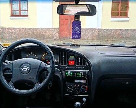 Хендай Элантра 2004 в Великой Багачке на Automoto.ua Синий Хендай Элантра, объемом двигателя 1.6 л и пробегом 190 тыс. км за 3700 $, фото 9 на Automoto.ua