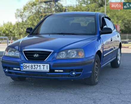 Синій Хендай Елантра, об'ємом двигуна 1.6 л та пробігом 260 тис. км за 2300 $, фото 2 на Automoto.ua