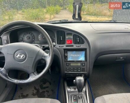 Синий Хендай Элантра, объемом двигателя 2 л и пробегом 320 тыс. км за 4000 $, фото 8 на Automoto.ua