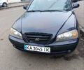 Синій Хендай Елантра, об'ємом двигуна 1.6 л та пробігом 330 тис. км за 3800 $, фото 1 на Automoto.ua