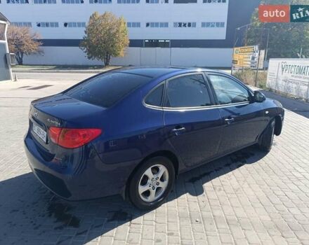 Синий Хендай Элантра, объемом двигателя 2 л и пробегом 267 тыс. км за 5900 $, фото 3 на Automoto.ua