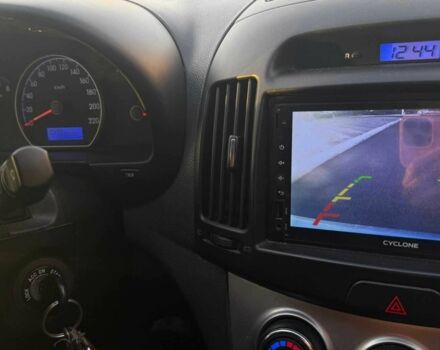 Синий Хендай Элантра, объемом двигателя 1.6 л и пробегом 133 тыс. км за 6250 $, фото 5 на Automoto.ua