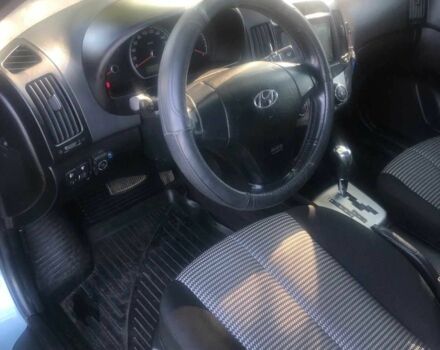 Синий Хендай Элантра, объемом двигателя 1.6 л и пробегом 133 тыс. км за 6250 $, фото 2 на Automoto.ua