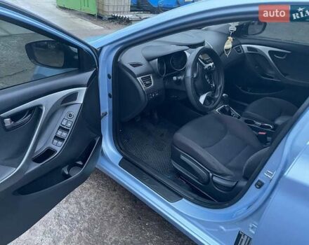 Синій Хендай Елантра, об'ємом двигуна 1.59 л та пробігом 182 тис. км за 6850 $, фото 10 на Automoto.ua