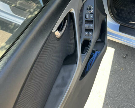 Хендай Элантра 2011 в Киеве на Automoto.ua Синий Хендай Элантра, объемом двигателя 1.8 л и пробегом 200 тыс. км за 8500 $, фото 10 на Automoto.ua