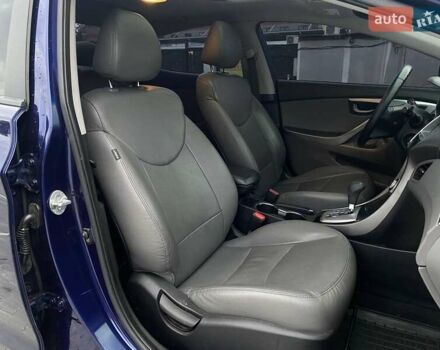 Синій Хендай Елантра, об'ємом двигуна 1.8 л та пробігом 215 тис. км за 8990 $, фото 24 на Automoto.ua