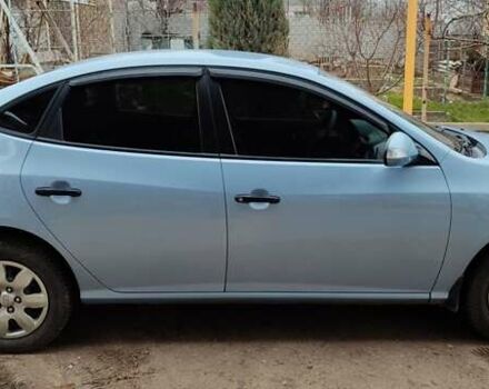 Синий Хендай Элантра, объемом двигателя 1.49 л и пробегом 162 тыс. км за 8000 $, фото 3 на Automoto.ua