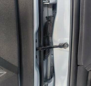 Синий Хендай Элантра, объемом двигателя 1.8 л и пробегом 145 тыс. км за 9700 $, фото 62 на Automoto.ua