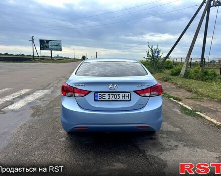 Синій Хендай Елантра, об'ємом двигуна 1.8 л та пробігом 140 тис. км за 9500 $, фото 3 на Automoto.ua