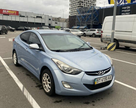 Синий Хендай Элантра, объемом двигателя 1.59 л и пробегом 197 тыс. км за 8900 $, фото 2 на Automoto.ua