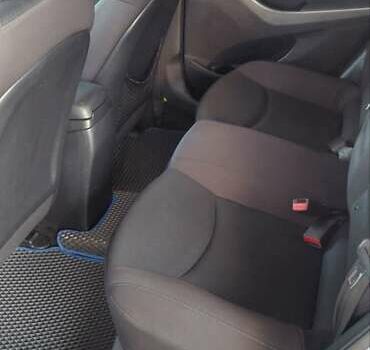 Синий Хендай Элантра, объемом двигателя 1.8 л и пробегом 145 тыс. км за 9700 $, фото 15 на Automoto.ua