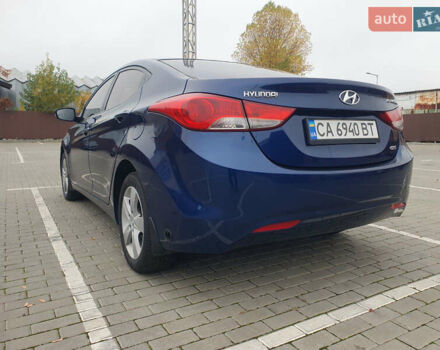 Синий Хендай Элантра, объемом двигателя 1.8 л и пробегом 195 тыс. км за 10300 $, фото 3 на Automoto.ua