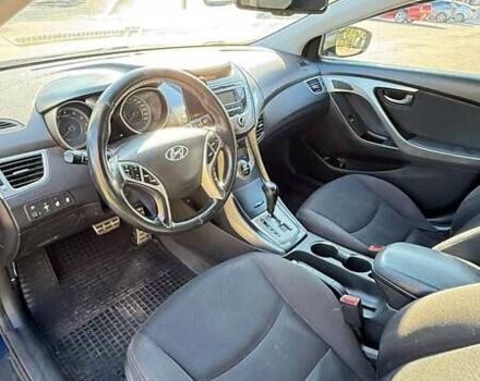 Синий Хендай Элантра, объемом двигателя 1.8 л и пробегом 254 тыс. км за 7500 $, фото 10 на Automoto.ua