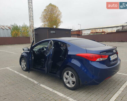 Синий Хендай Элантра, объемом двигателя 1.8 л и пробегом 195 тыс. км за 10300 $, фото 1 на Automoto.ua