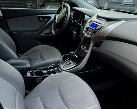 Синій Хендай Елантра, об'ємом двигуна 1.8 л та пробігом 273 тис. км за 6500 $, фото 10 на Automoto.ua