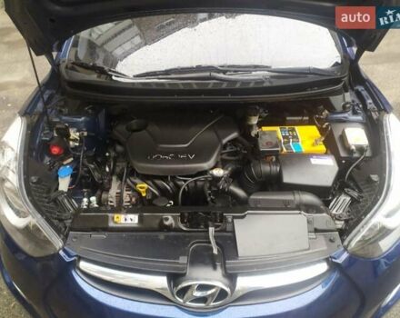 Хендай Элантра 2013 в Харькове на Automoto.ua Синий Хендай Элантра, объемом двигателя 1.59 л и пробегом 63 тыс. км за 9800 $, фото 26 на Automoto.ua