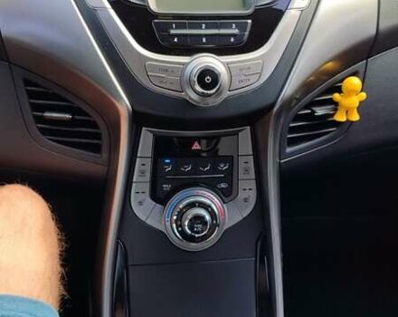 Синій Хендай Елантра, об'ємом двигуна 1.59 л та пробігом 96 тис. км за 8999 $, фото 14 на Automoto.ua