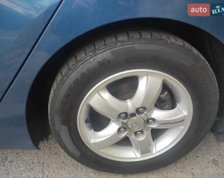 Синій Хендай Елантра, об'ємом двигуна 1.59 л та пробігом 240 тис. км за 9000 $, фото 17 на Automoto.ua