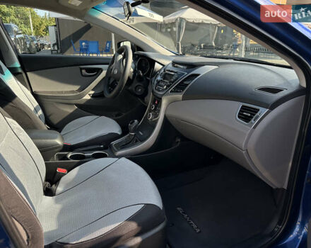 Синій Хендай Елантра, об'ємом двигуна 1.8 л та пробігом 200 тис. км за 8400 $, фото 14 на Automoto.ua