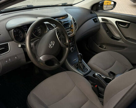 Хендай Элантра 2015 в Хмельницком на Automoto.ua Синий Хендай Элантра, объемом двигателя 1.8 л и пробегом 205 тыс. км за 7600 $, фото 13 на Automoto.ua