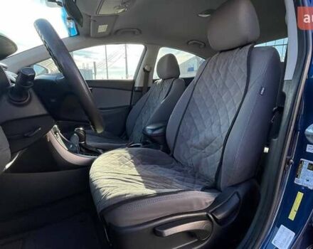 Синій Хендай Елантра, об'ємом двигуна 1.8 л та пробігом 321 тис. км за 10999 $, фото 25 на Automoto.ua