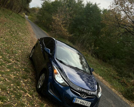 Синий Хендай Элантра, объемом двигателя 1.8 л и пробегом 200 тыс. км за 8900 $, фото 2 на Automoto.ua