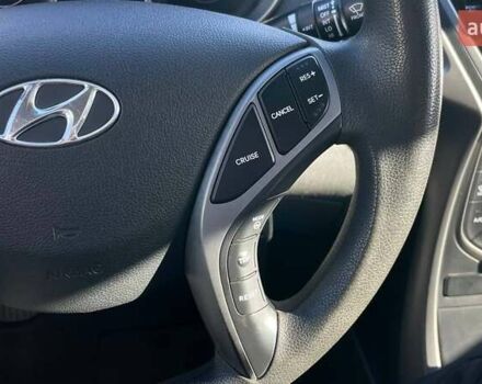 Синій Хендай Елантра, об'ємом двигуна 1.8 л та пробігом 321 тис. км за 10999 $, фото 14 на Automoto.ua