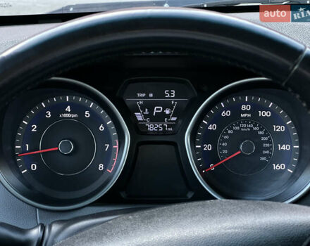 Хендай Элантра 2015 в Киеве на Automoto.ua Синий Хендай Элантра, объемом двигателя 1.8 л и пробегом 124 тыс. км за 8900 $, фото 8 на Automoto.ua