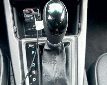 Синий Хендай Элантра, объемом двигателя 1.8 л и пробегом 188 тыс. км за 9000 $, фото 6 на Automoto.ua