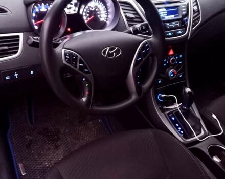 Синій Хендай Елантра, об'ємом двигуна 1.8 л та пробігом 137 тис. км за 9200 $, фото 2 на Automoto.ua