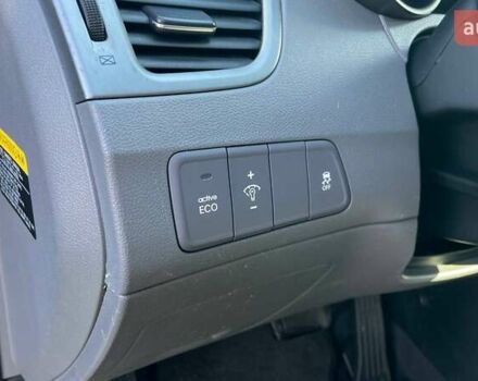 Синій Хендай Елантра, об'ємом двигуна 1.8 л та пробігом 321 тис. км за 10999 $, фото 10 на Automoto.ua