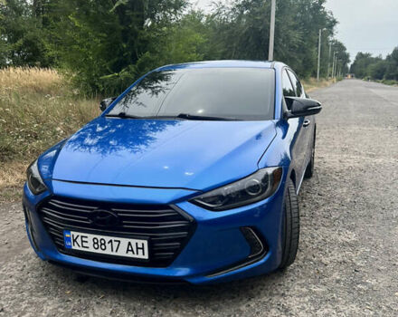 Синий Хендай Элантра, объемом двигателя 2 л и пробегом 135 тыс. км за 11000 $, фото 2 на Automoto.ua