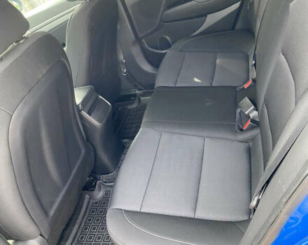 Синий Хендай Элантра, объемом двигателя 1.98 л и пробегом 180 тыс. км за 10300 $, фото 9 на Automoto.ua