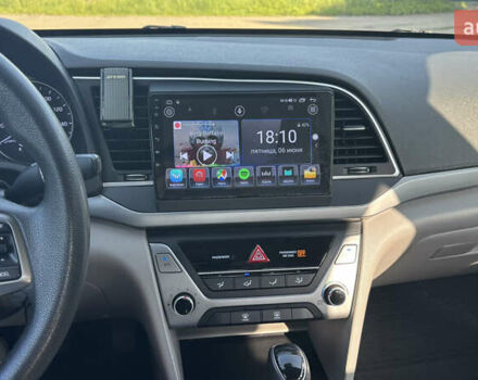 Синій Хендай Елантра, об'ємом двигуна 2 л та пробігом 207 тис. км за 10200 $, фото 11 на Automoto.ua