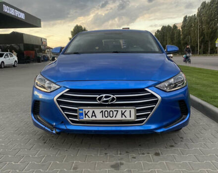 Синій Хендай Елантра, об'ємом двигуна 2 л та пробігом 194 тис. км за 9900 $, фото 2 на Automoto.ua
